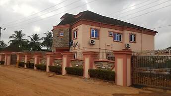 Hotel De Currency