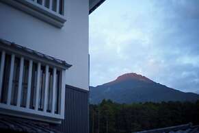 Yufuin Geihinkan Kura