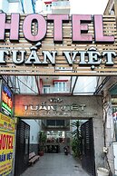 Tuan Viet Hotel