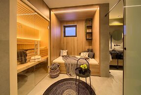 Villa Lord With Heated Pool Jacuzzi and Sauna