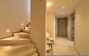 Villa Lord With Heated Pool Jacuzzi and Sauna