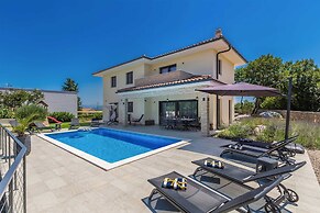Villa Meraviglia With Private Pool