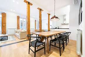Barco Design 1-bedroom apt in Malasa a