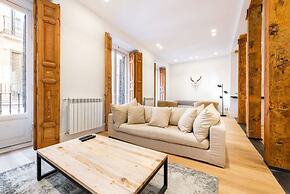 Barco Design 1-bedroom apt in Malasa a