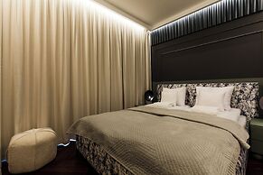 Młode Miasto Doki Apartments HappyStay