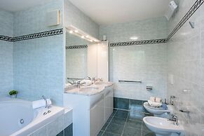 Al Pontile Di Caslano