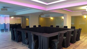 Discover Resorts Khandala