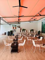 Discover Resorts Khandala