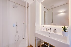 Honeymoon With Stunning View