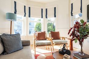 6guests-beachnearby-familyfriendly-petsok-parking