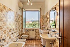 Casa Delle Querce in Lucca