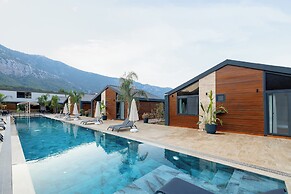 Rota Kilidonia Karaöz Suites&Villas