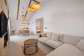 Rota Kilidonia Karaöz Suites&Villas