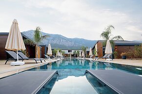 Rota Kilidonia Karaöz Suites&Villas