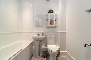 The Hackney Apartment