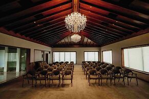 LA CASA. CLUB & RESORT