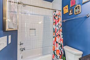 Chic Townhome for 10 W/rooftop