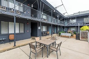 Trendy Studio for 4 w/ Community Pool!