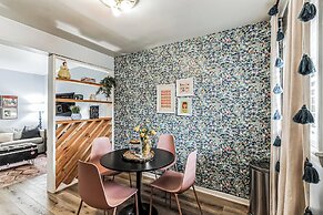 Trendy Studio for 4 w/ Community Pool!