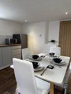 Entire Apartment Super King Bed Close To Town