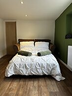 Entire Apartment Super King Bed Close To Town