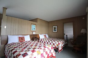 Sandy Point Motel