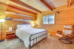 Alpine Cabin w/ Deck: 3 Mi to Luna Lake!