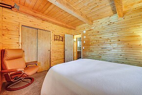 Alpine Cabin w/ Deck: 3 Mi to Luna Lake!
