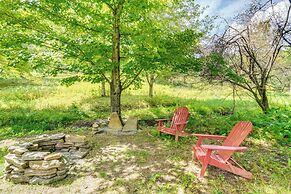 Studio w/ Trail Access ~ 10 Mi to Brattleboro!