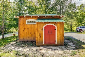 Studio w/ Trail Access ~ 10 Mi to Brattleboro!