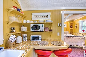 Studio w/ Trail Access ~ 10 Mi to Brattleboro!
