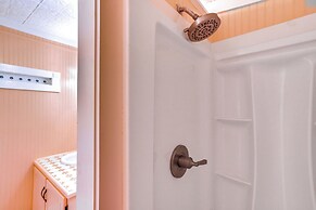 Studio w/ Trail Access ~ 10 Mi to Brattleboro!
