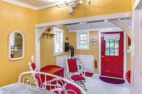 Studio w/ Trail Access ~ 10 Mi to Brattleboro!