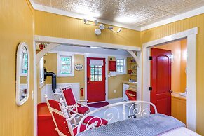 Studio w/ Trail Access ~ 10 Mi to Brattleboro!