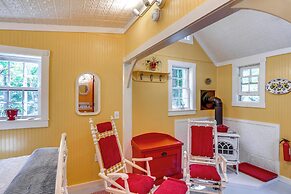 Studio w/ Trail Access ~ 10 Mi to Brattleboro!