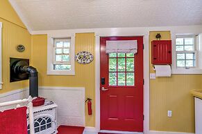 Studio w/ Trail Access ~ 10 Mi to Brattleboro!