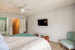 7 Mi to Beaches: Spacious St Augustine Home!