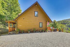 Family Valley Head Cabin: Deck & Mtn Views