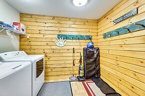 Family Valley Head Cabin: Deck & Mtn Views