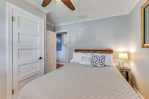 7 Mi to Downtown Tampa: Home w/ Fire Pit & Grill!