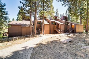 2 Mi to Northstar Resort: Quiet Condo w/ Balcony