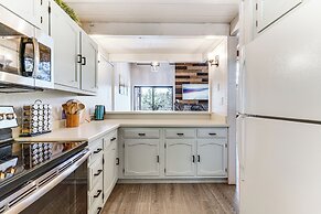 2 Mi to Northstar Resort: Quiet Condo w/ Balcony