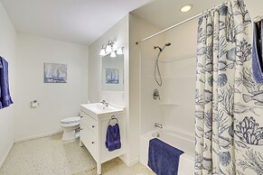 Lake Champlain Retreat w/ Grill, Fire Pit!