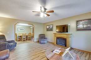 Mille Lacs Lake Cabin: Group Friendly!