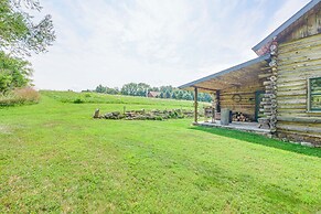 Handcrafted Log Cabin on 3 Acres: 14 Mi to Canton