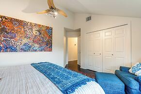 7 Mi to Zilker Park: Oasis w/ Pool & Patio