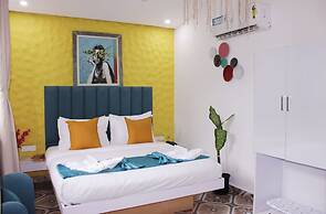 Royale Amata By the Beach