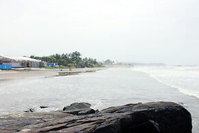 Royale Amata By the Beach