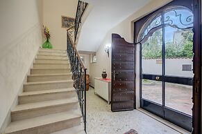 Villa Alberti 900m From Garda Lake