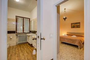 Villa Alberti 900m From Garda Lake